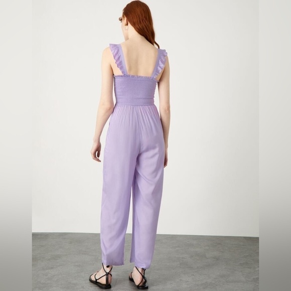 NWT Riley & Rae ruffle strap jumpsuit purple in Sz M - Picture 2 of 5